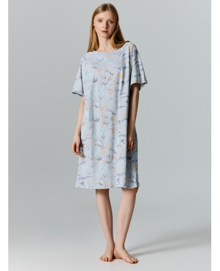 Сорочка цветочки на сером