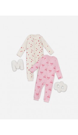 Комбинезон сердечки на молочном +бантики на розовой сказке