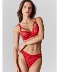 Бюстгальтер сердечки на красном
