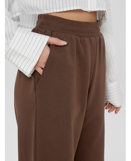 Брюки ореховый