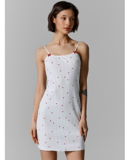 Сорочка красные сердечки1