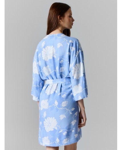 Халат цветы на св.голубом