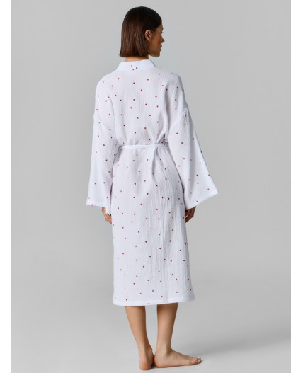 Халат сердечки на белом