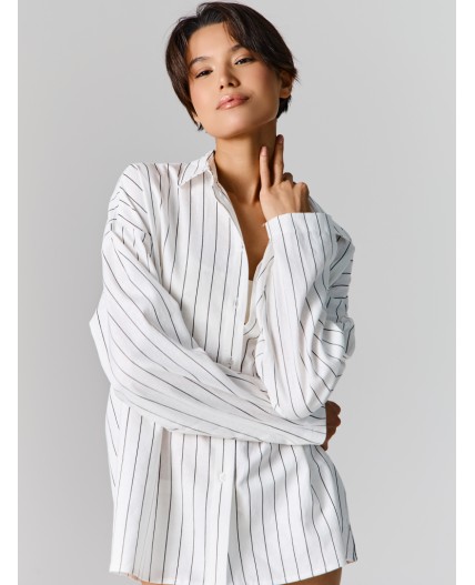 Рубашка полоска на белом
