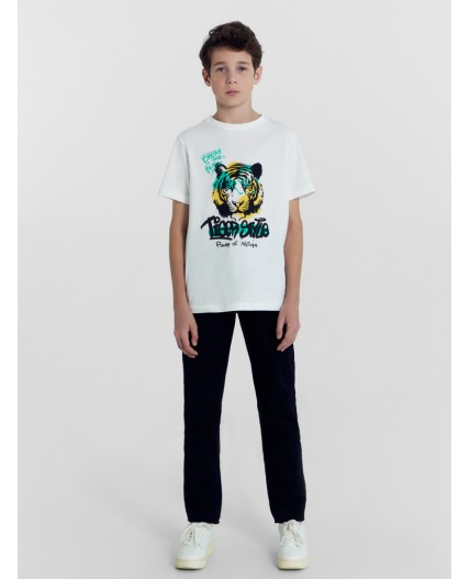 Футболка белый +черно -белое граффити