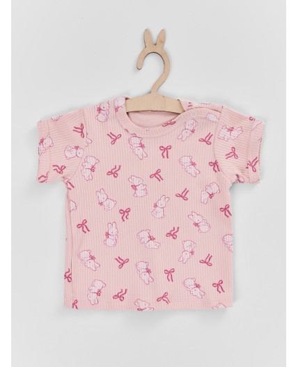 Джемпер молочный +бантики и зайки на розовом