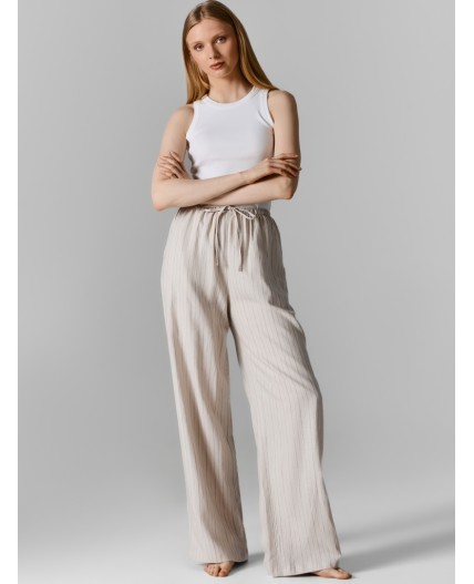 Брюки полоска на бежевом