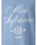 Платье для девочки голубое с надписью mini influencer Цвет: пыльно -голубой +печать
