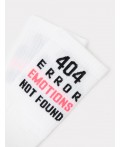 Носки женские белые с рисунком в виде надписи 404 ERROR EMOTIONS NOT FOUND Цвет: белый