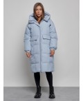 Пальто утепленное молодежное зимнее женское голубого цвета 52391Gl
