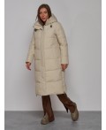 Пальто утепленное молодежное зимнее женское бежевого цвета 52329B