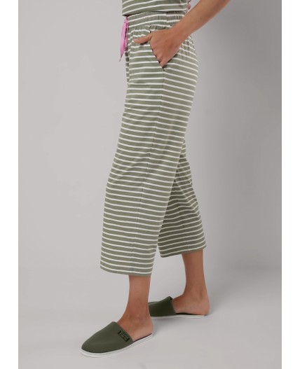 CLE LP25-1153/1 Пижама жен. Фисташковый пай, молочный/хаки
