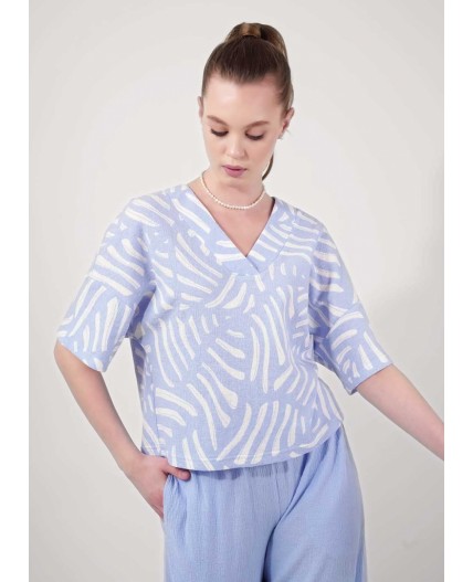 CLE Джемпер жен. 256912/177эфн, молочный/голубой