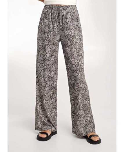 CLE Брюки жен. 256903/175эфн, молочный/т.серый