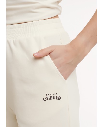CLE LTR26-100 Брюки жен. Карелия, молочный