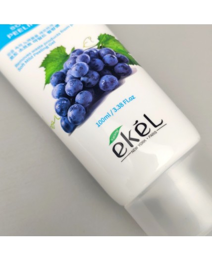 Ekel Пилинг-гель для лица с экстрактом винограда / Grape Soft Mild Peeling Gel, 100 мл