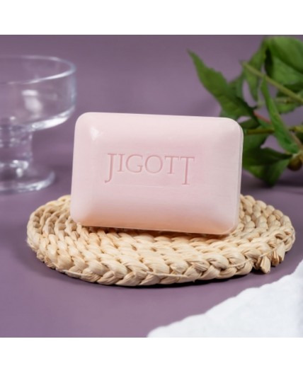 Jigott Мыло-скраб для лица и тела с экстрактом ежевики / Black Raspberry Scrub Soap, 150 г