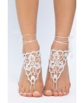 Барефуты Вязанные украшения на ноги (бело-золотой) БФ05