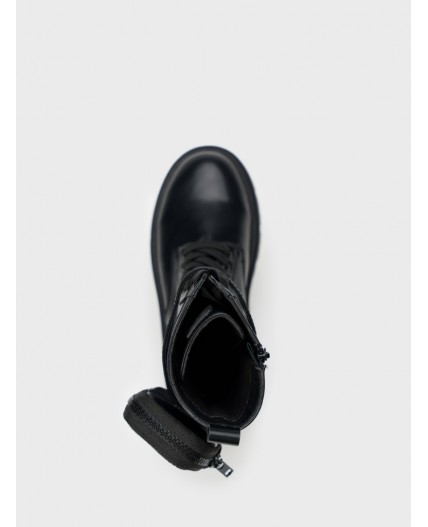 Ботинки для девочек черный