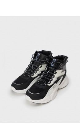 Ботинки для мальчиков черный,белый,серебряный