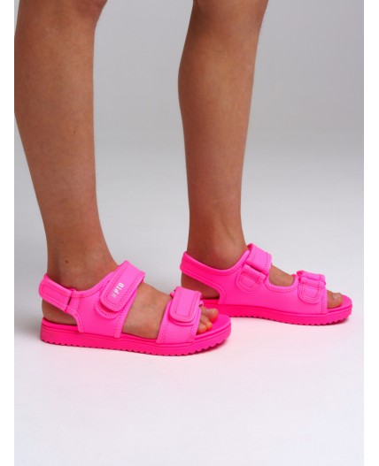 Сандалии для девочек фуксия