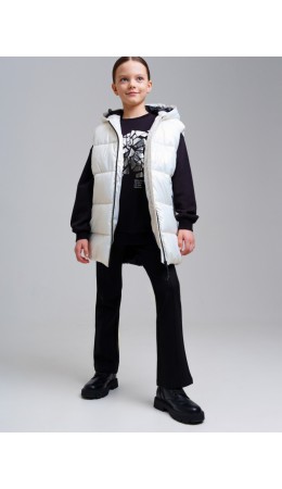 Жилет текстильный с полиуретановым покрытием для девочек молочный