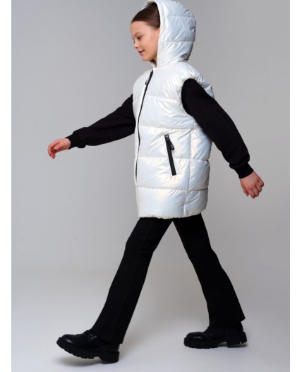 Жилет текстильный с полиуретановым покрытием для девочек молочный