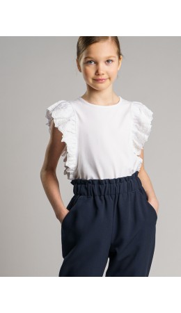 Блузка трикотажная с объемными кружевными рукавами белый