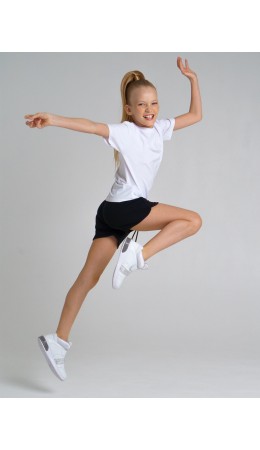 Комплект для занятий спортом: футболка, шорты, сумка-мешок для девочки черный,белый