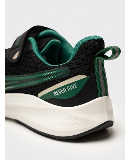 Полуботинки для мальчиков черный,зеленый,бежевый