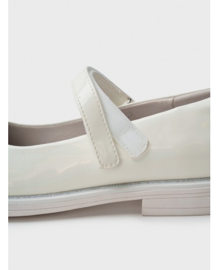 Туфли для девочек белый