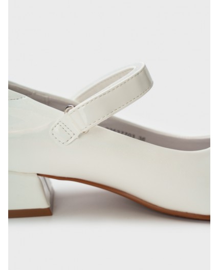 Туфли для девочек белый