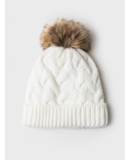 Шапка трикотажная для девочек молочный