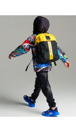 Рюкзак текстильный для мальчиков черный,жёлтый