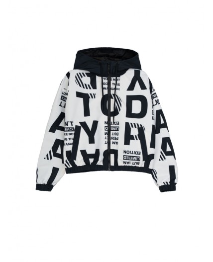 Куртка текстильная с полиуретановым покрытием для девочек (ветровка) белый,черный