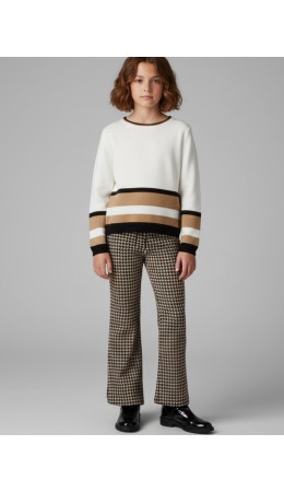 Джемпер трикотажный для девочек белый