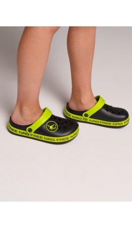 Пантолеты для мальчиков черный,зеленый