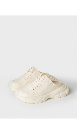 Сабо для девочек молочный