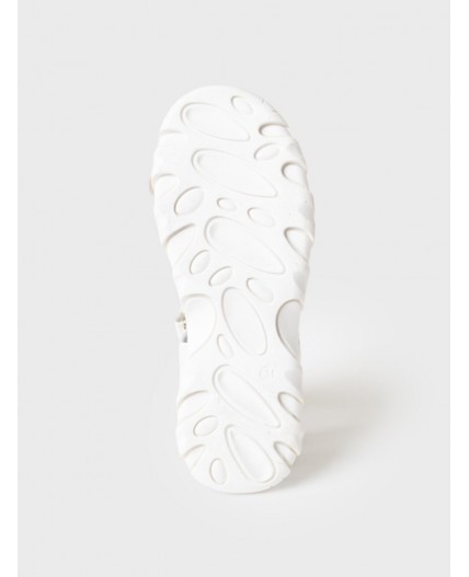 Туфли открытые для девочек белый