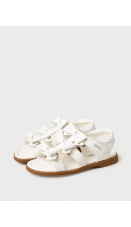 Сандалии для девочек белый
