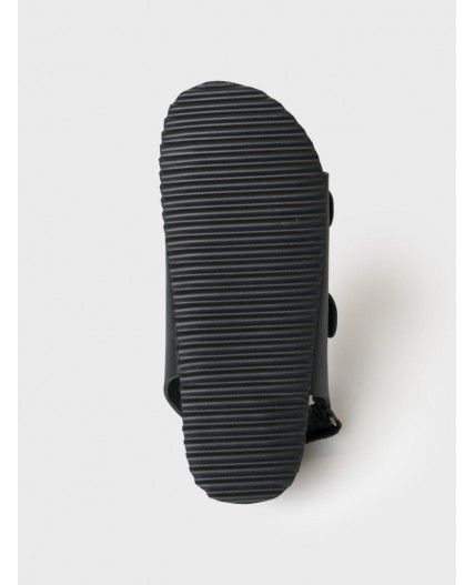 Сандалии для мальчиков черный