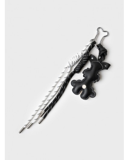 Брелок для девочек черный,белый