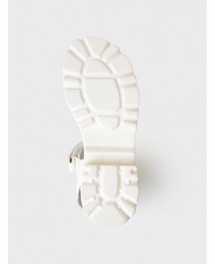 Туфли открытые для девочек белый