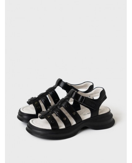 Туфли открытые для девочек черный