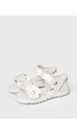 Туфли открытые для девочек белый