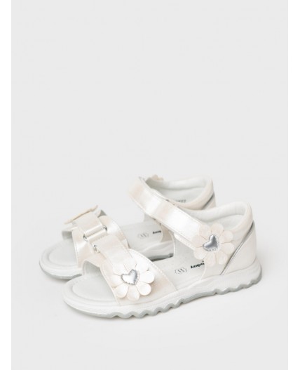 Туфли открытые для девочек белый