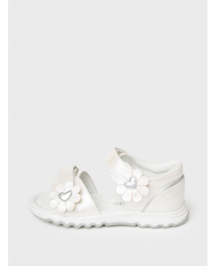 Туфли открытые для девочек белый