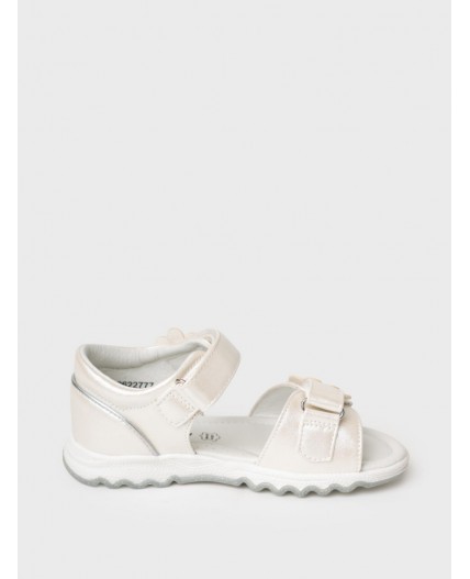 Туфли открытые для девочек белый