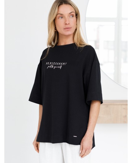 Футболка женская черный_be_different