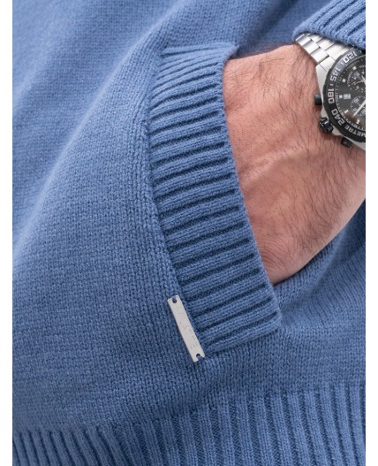 Джемпер мужской светло-синий